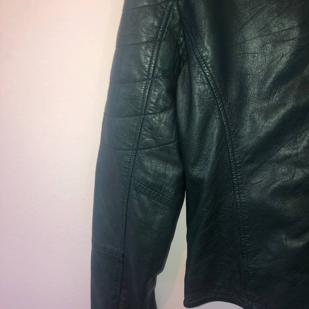 Leather jacket - Picture 6 of 7